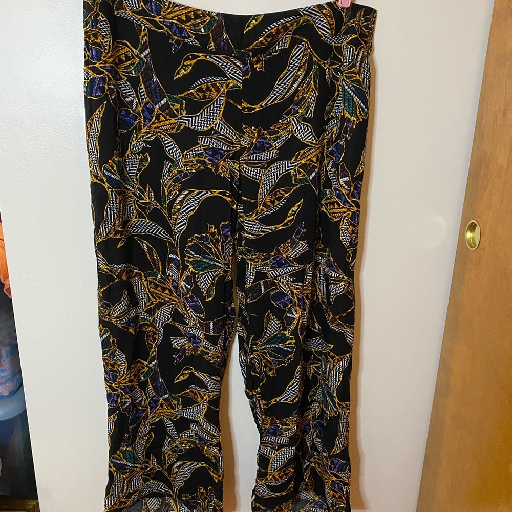 New Look 3x Plus Woman’s Black W/color Lounge Pants Elastic Waist Back, Soft NWT